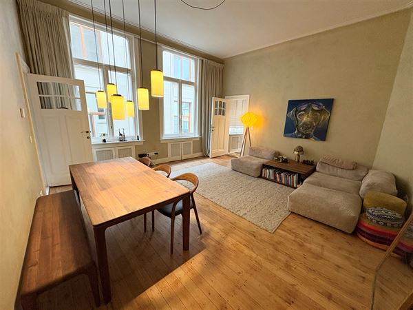 Gemeubeld (All-inclusive) 1 - slaapkamer appartement - contract 6 maanden