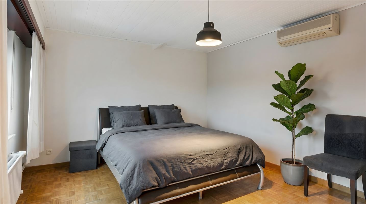 Landelijke villa met 5 slaapkamers op ca. 2.226 m2.