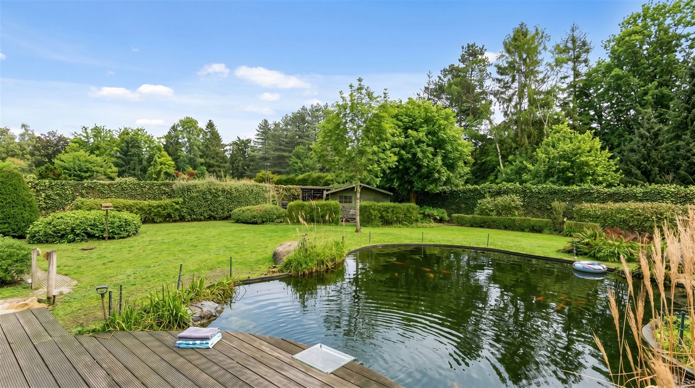 Landelijke villa met 5 slaapkamers op ca. 2.226 m2.