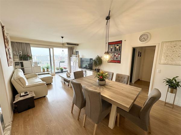 Appartement met 1 slpk op 11de verdieping.