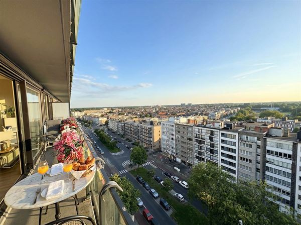Appartement d'une chambre à coucher au 11ème étage.