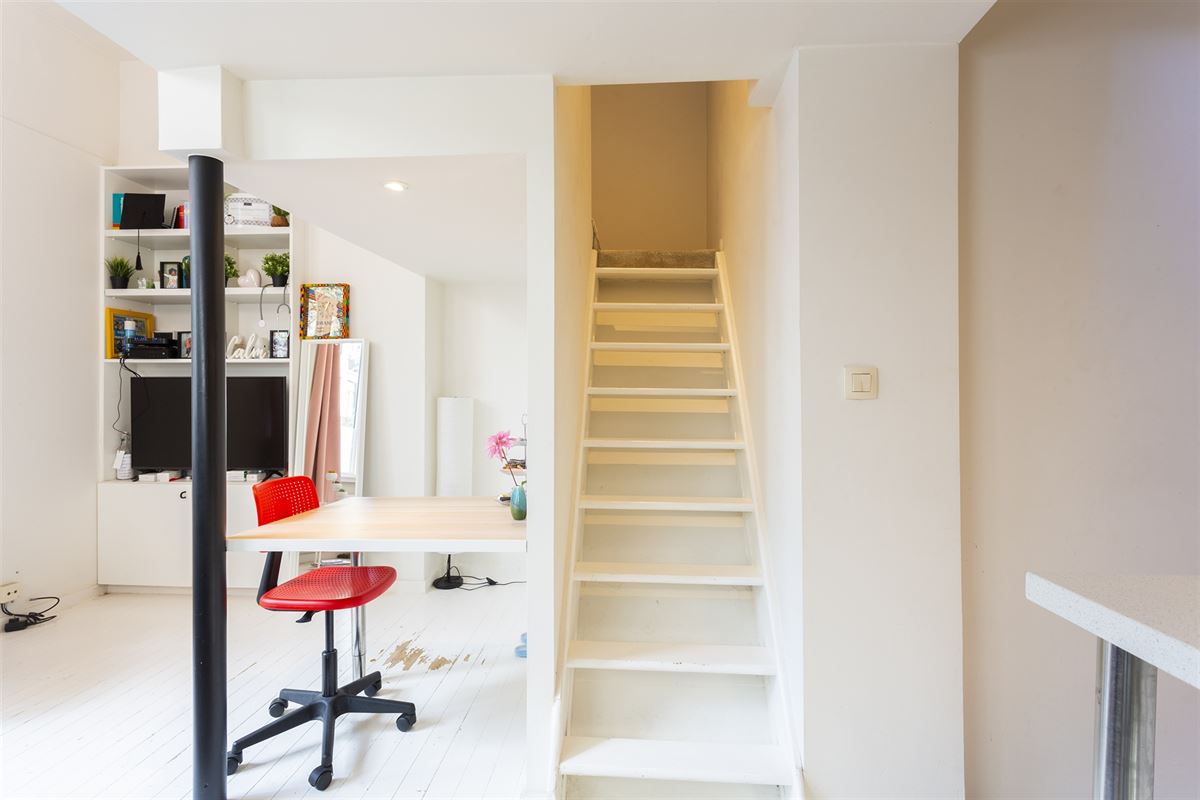 Immeuble de rapport à Marnix Place avec 4 unités