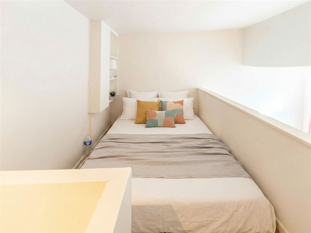 Immeuble de rapport à Marnix Place avec 4 unités