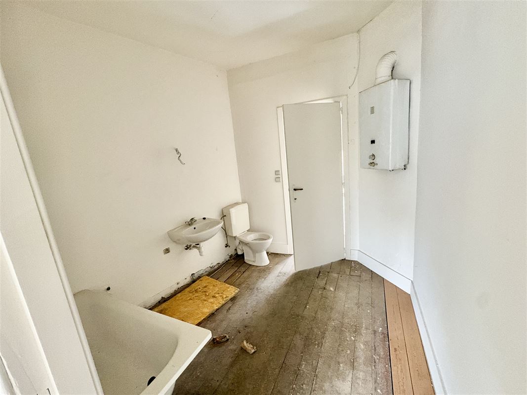 Handelshuis met 1 slaapkamer.