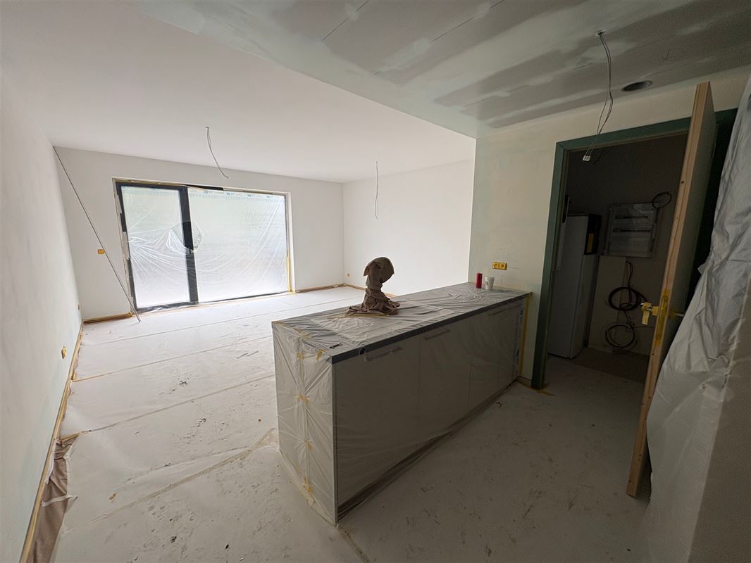 Appartement met 1 slaapkamer en terras.