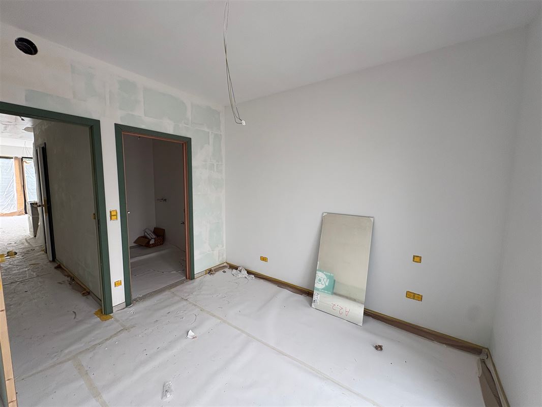 Apartment with 1 bedroom and sunny terrace.