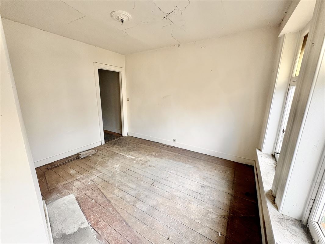 Handelshuis met 1 slaapkamer.