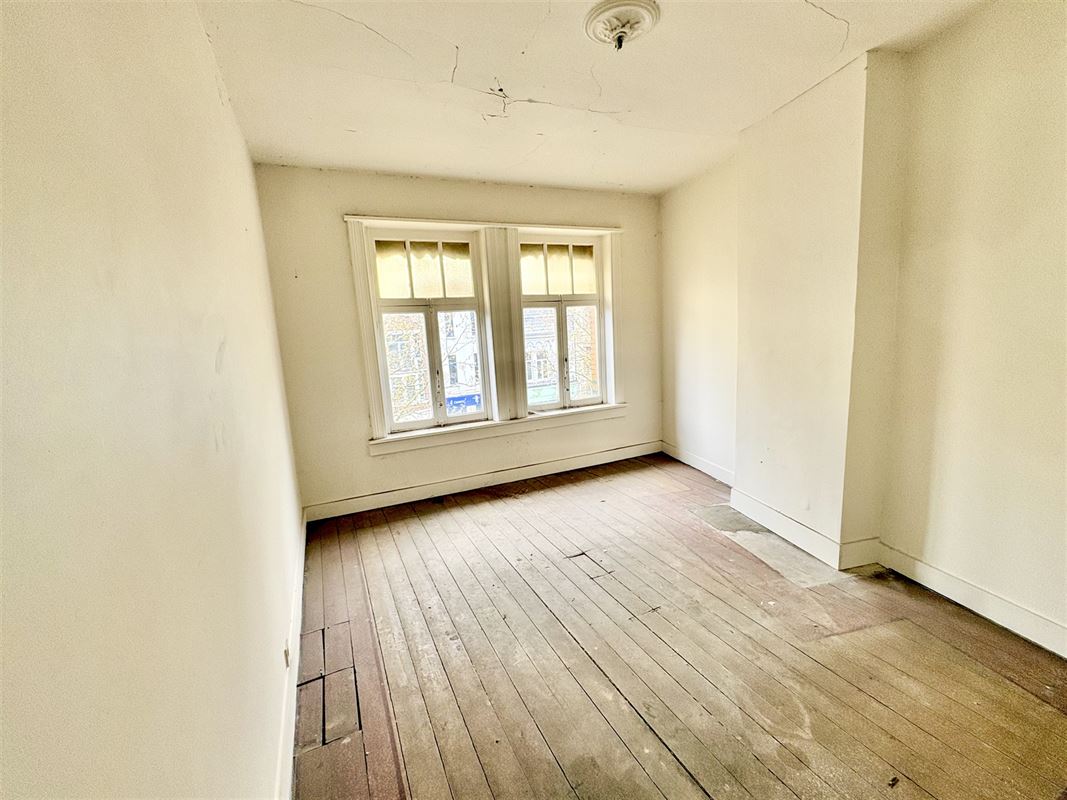 Handelshuis met 1 slaapkamer.