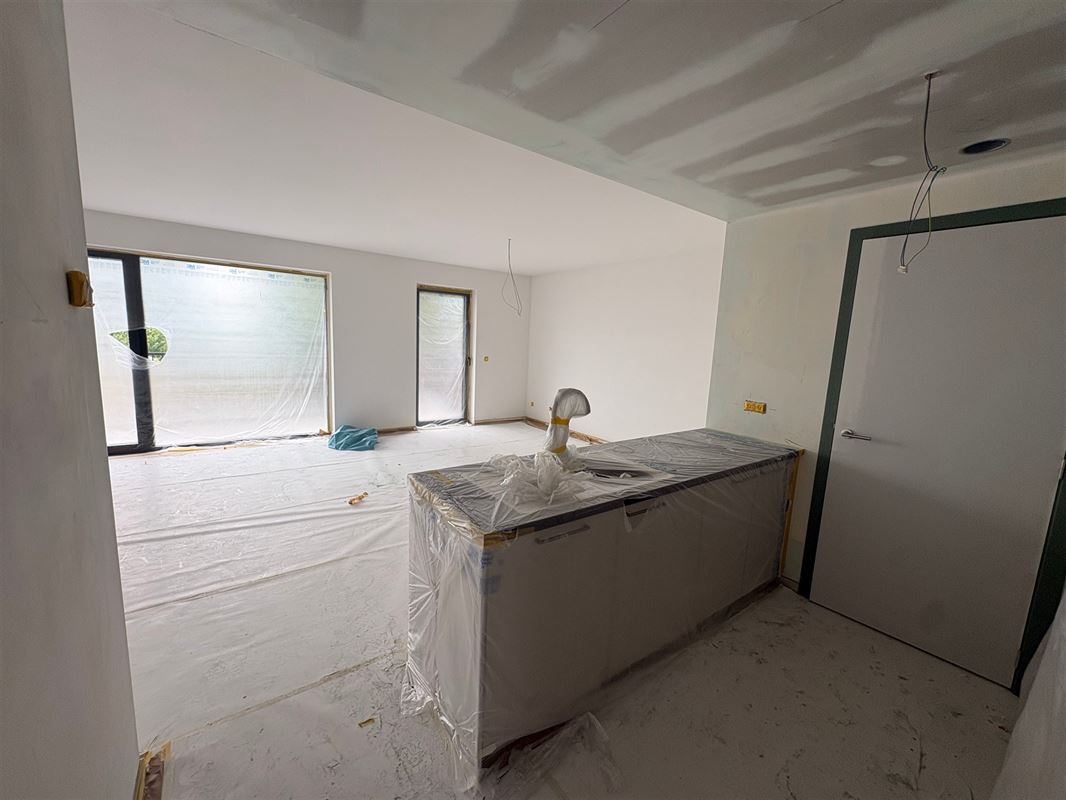 Appartement met 2 slaapkamers en ruim terras.