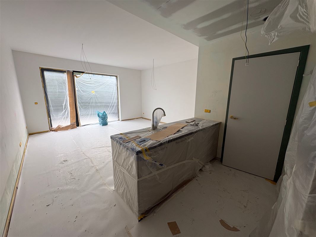 Appartement met 1 slaapkamer en terras.