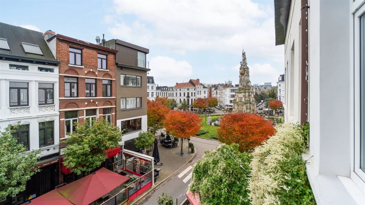 Immeuble de rapport à Marnix Place avec 4 unités
