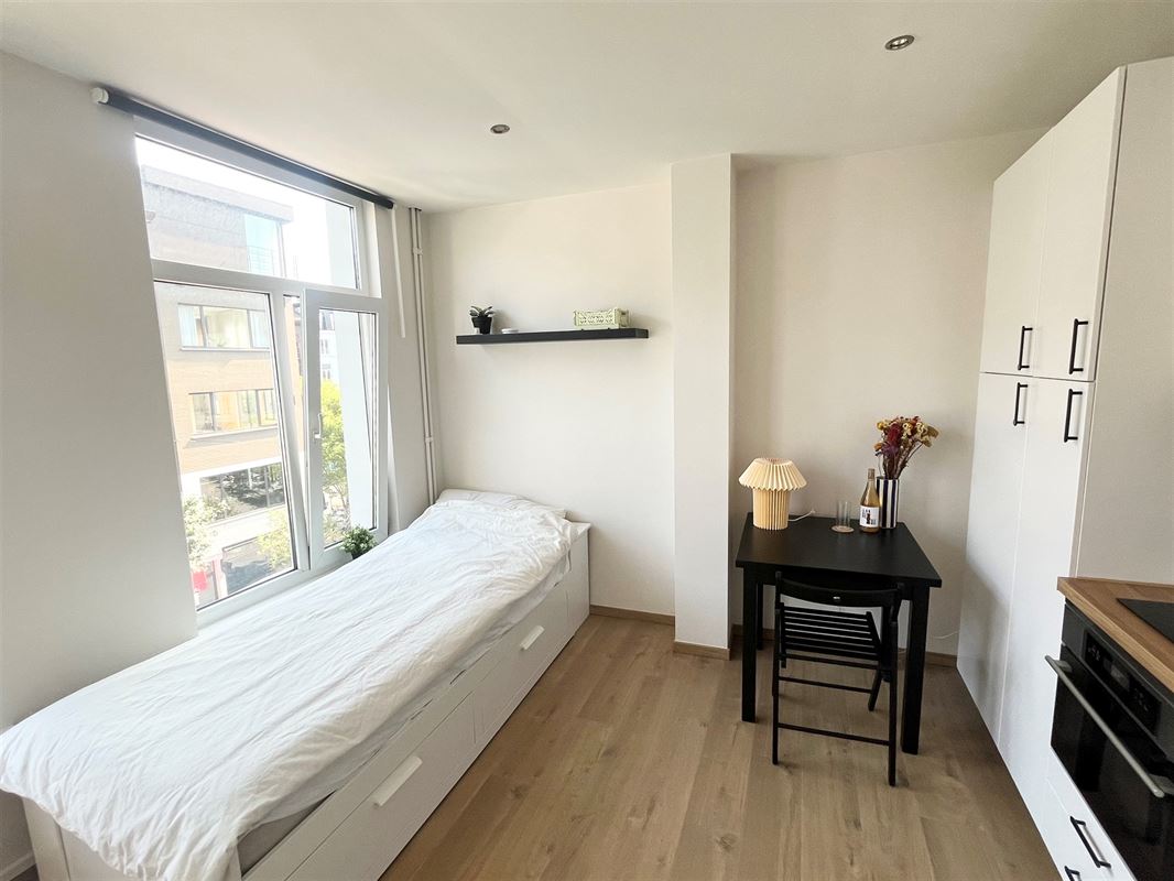 Immeuble de rapport à Marnix Place avec 4 unités