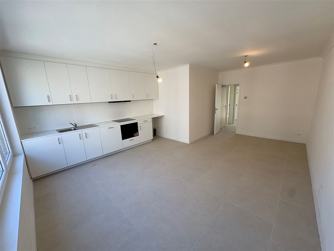 Prachtige vernieuwd 2 slpk appartement.