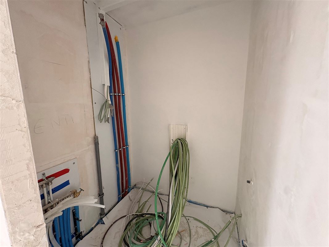 Appartement met 2 slaapkamers en terras.