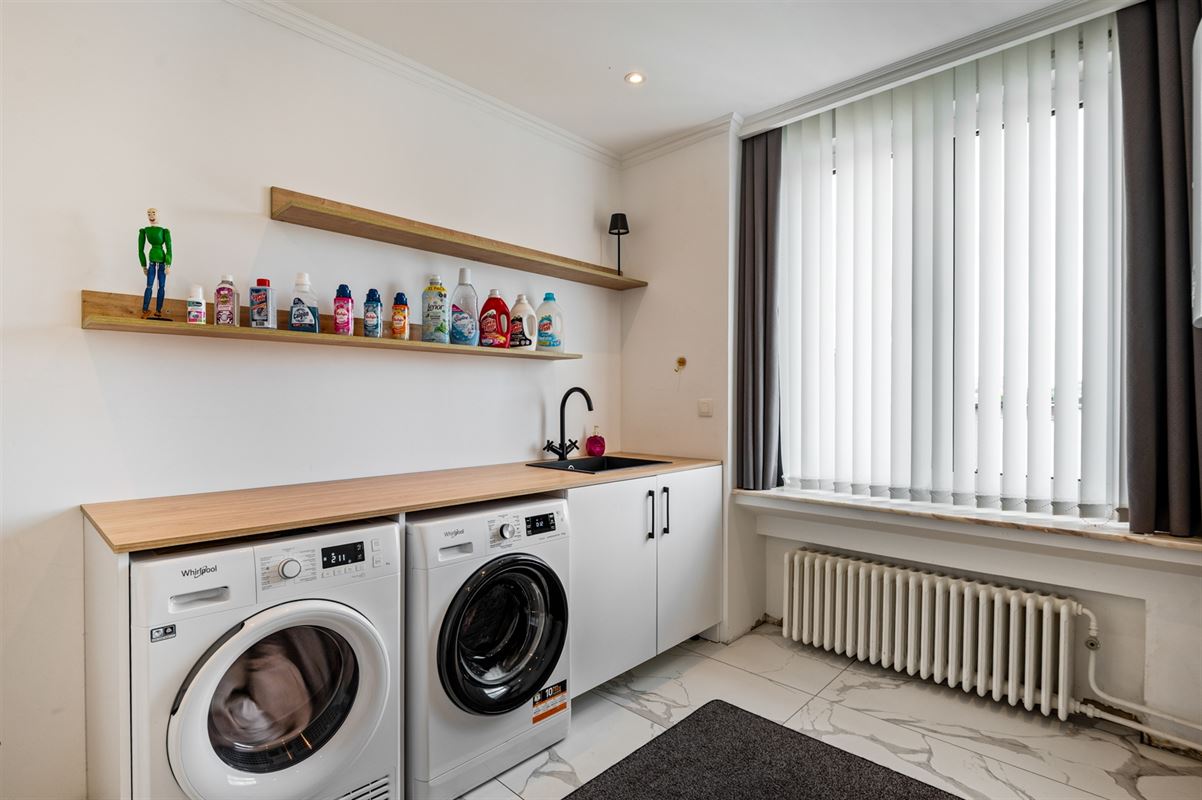 Prestigieuze woning met gelijkvloerse kangoeroewoning.