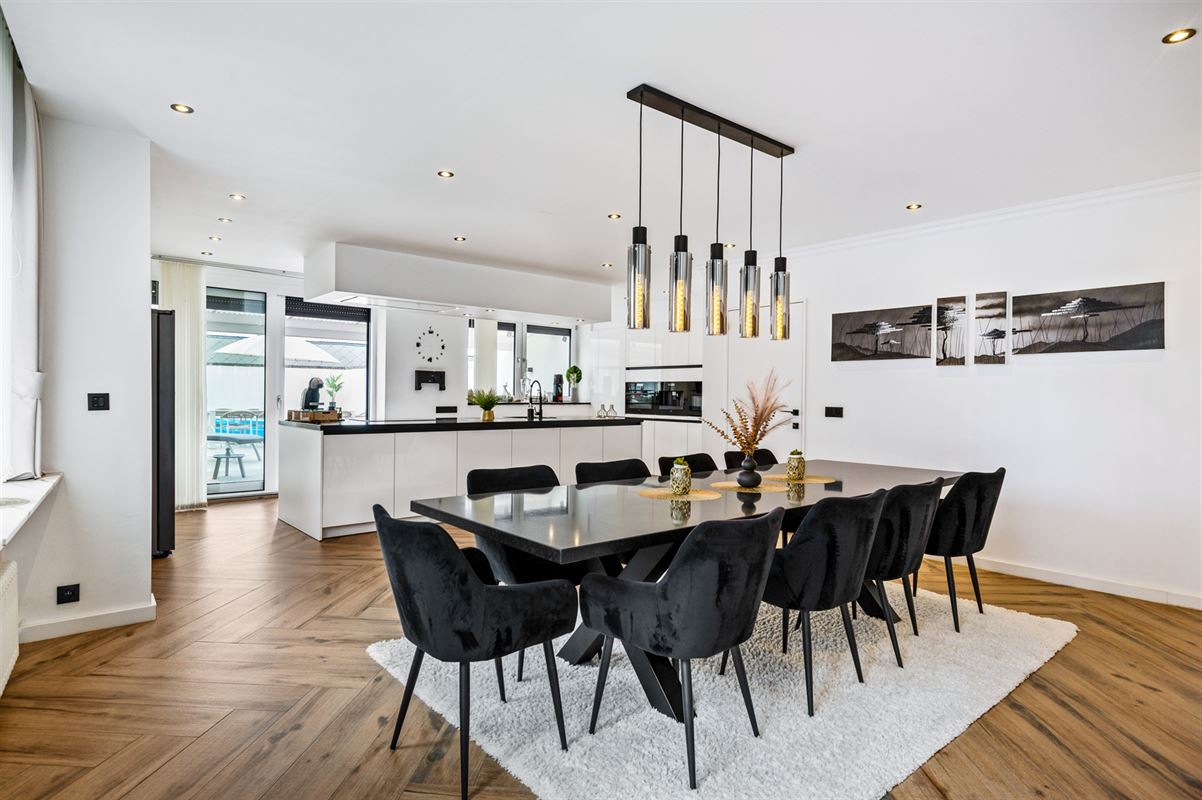 Prestigieuze woning met gelijkvloerse kangoeroewoning.