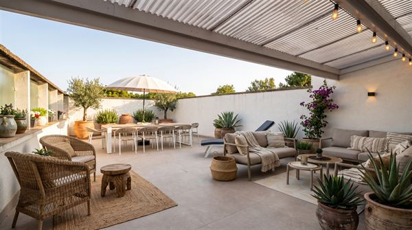 Prestigieuze woning met gelijkvloerse kangoeroewoning.