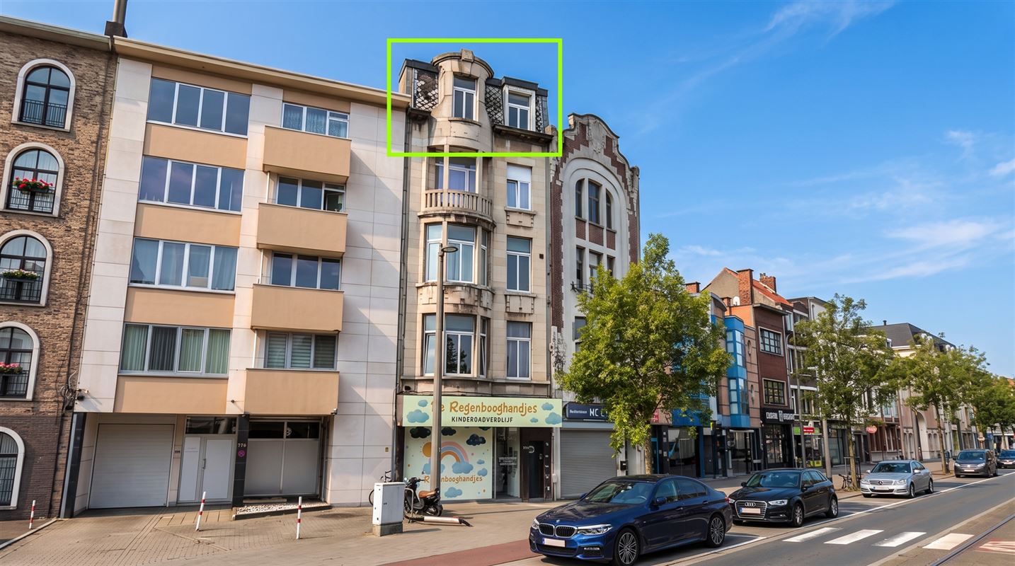 Charmant dakappartement met prachtig uitzicht.