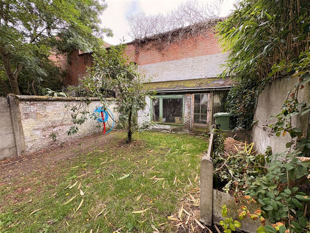 Gerenoveerde herenwoning met 5 slpks in Markgravebuurt.