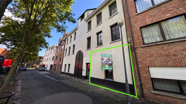 Ruim appartement met 1 slaapkamer en grote zuidtuin.