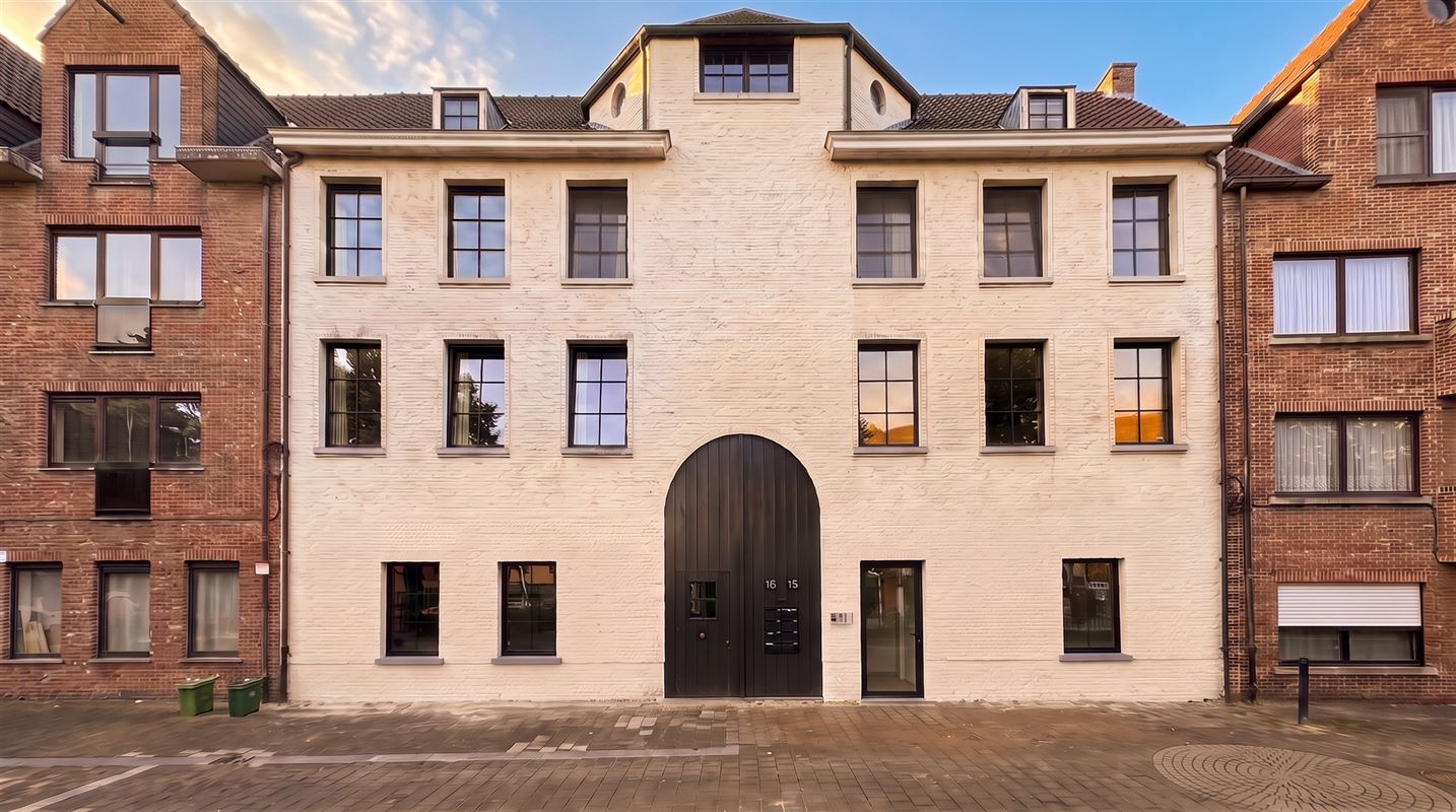 Nieuwbouwappartement met 1 slaapkamer en extra grote tuin.