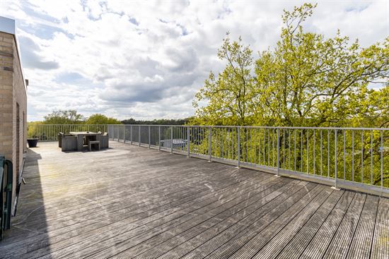Ruime penthouse met panoramisch terras in Turnhout.