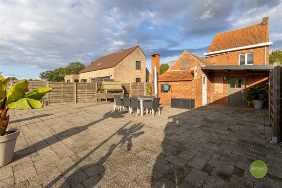 Ruime woning met 4 slaapkamers op groot perceel in Balen