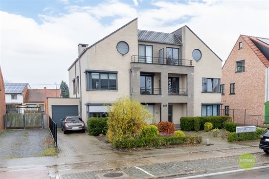 Instapklaar appartement met 2 slaapkamers en terras in Mol