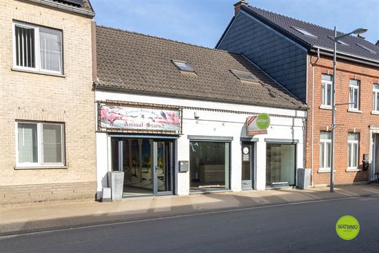 Handelshuis met woonruimte in hartje Beverlo