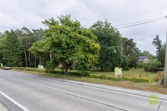 Bouwgrond van 840 m² in het groene Mol-Sluis