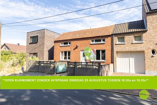 Compacte halfopen renovatiewoning met 2 slaapkamers en tuin
