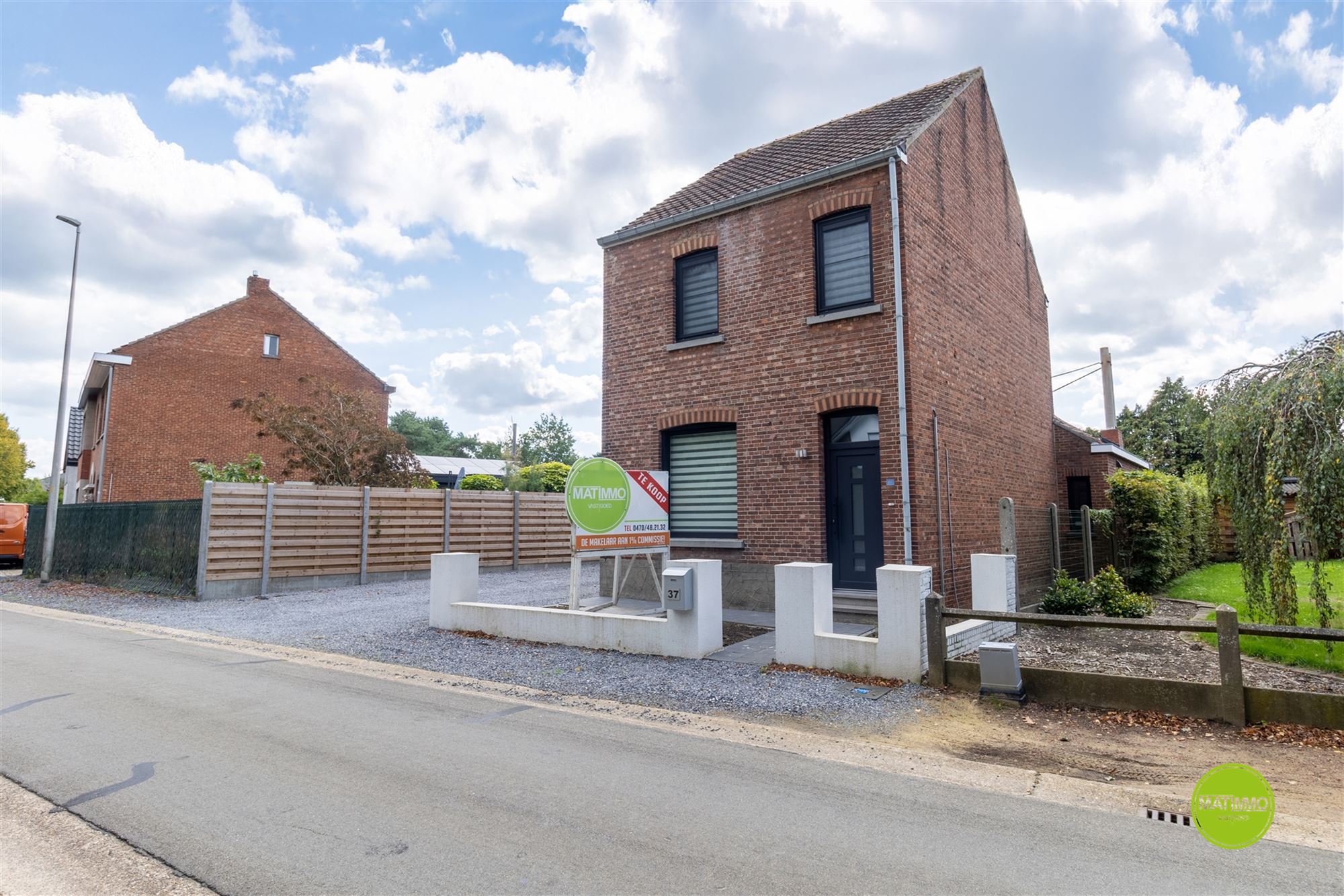 Karaktervolle woning met zuidgerichte tuin in Beringen