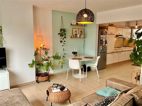 Gelijkvloers appartement met één slaapkamer en een leuke tuin op het zuidwesten, gelegen in Mechelen!