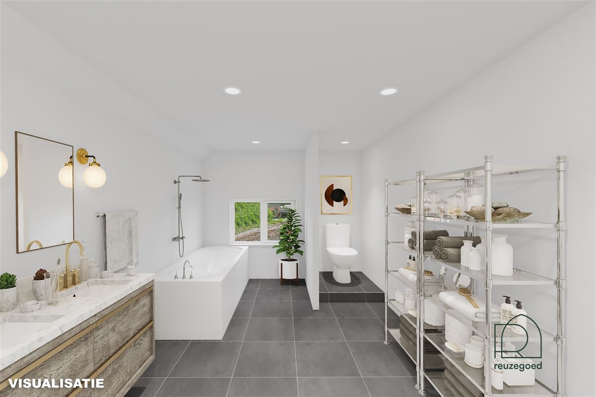 Te renoveren huis (tweewoonst)  met mogelijkheid tot 2 bouwgronden