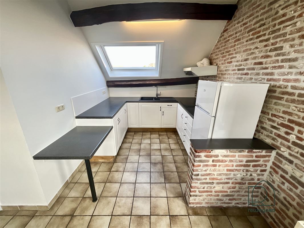 Gezellige studio met mezzanine te huur in centrum Muizen