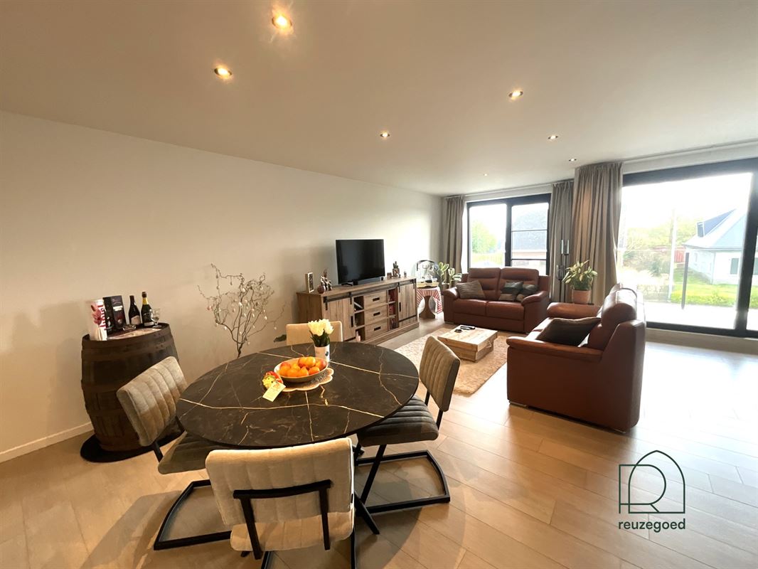 Prachtig appartement (104 m²) met twee slaapkamers op wandelafstand van Sint-Katelijne-Waver centrum
