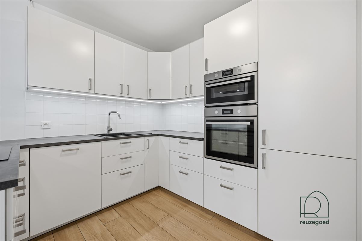 Opgefrist 2-slaapkamerappartement met garage in Kessel-Lo, vlakbij Leuven