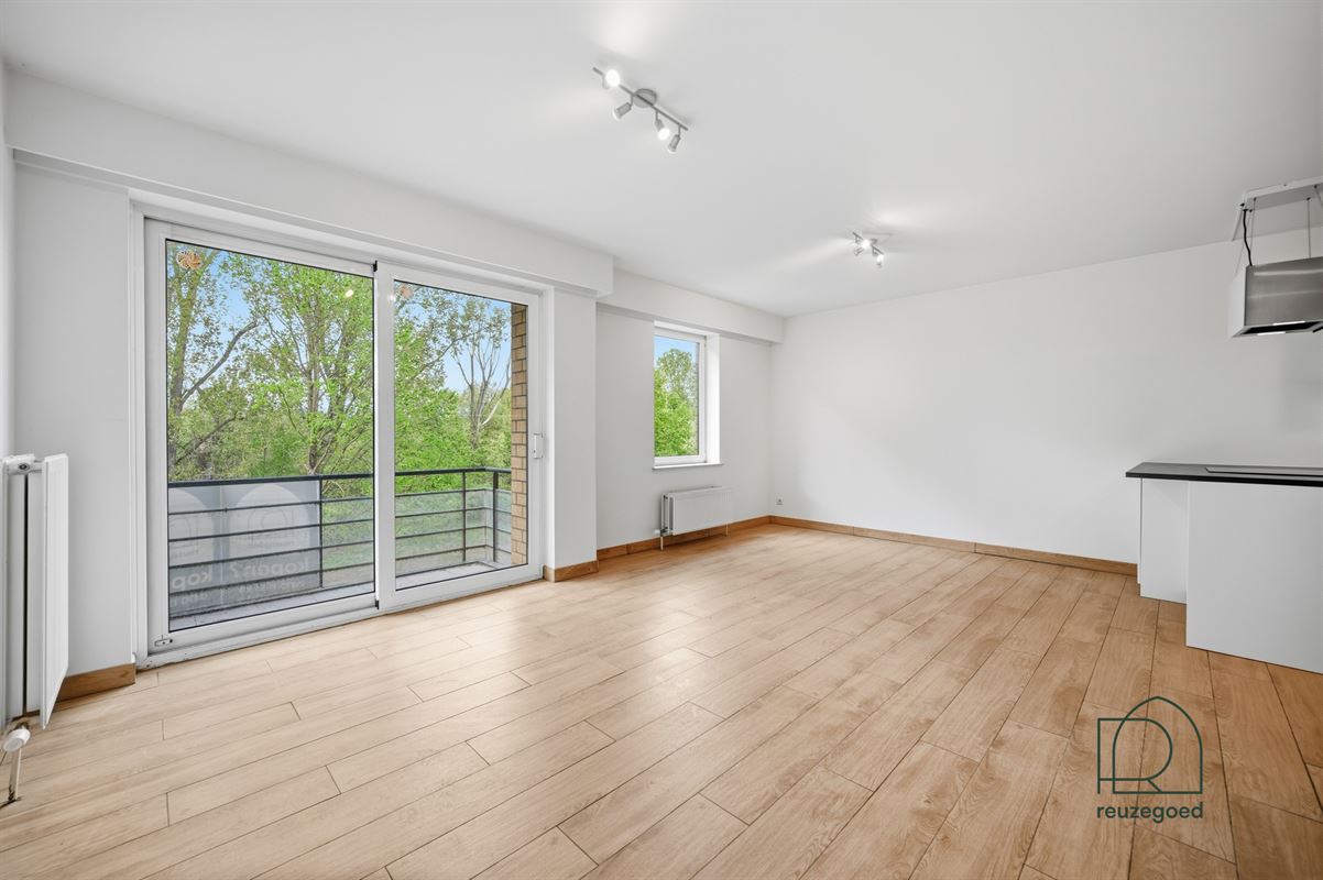 Opgefrist 2-slaapkamerappartement met garage in Kessel-Lo, vlakbij Leuven
