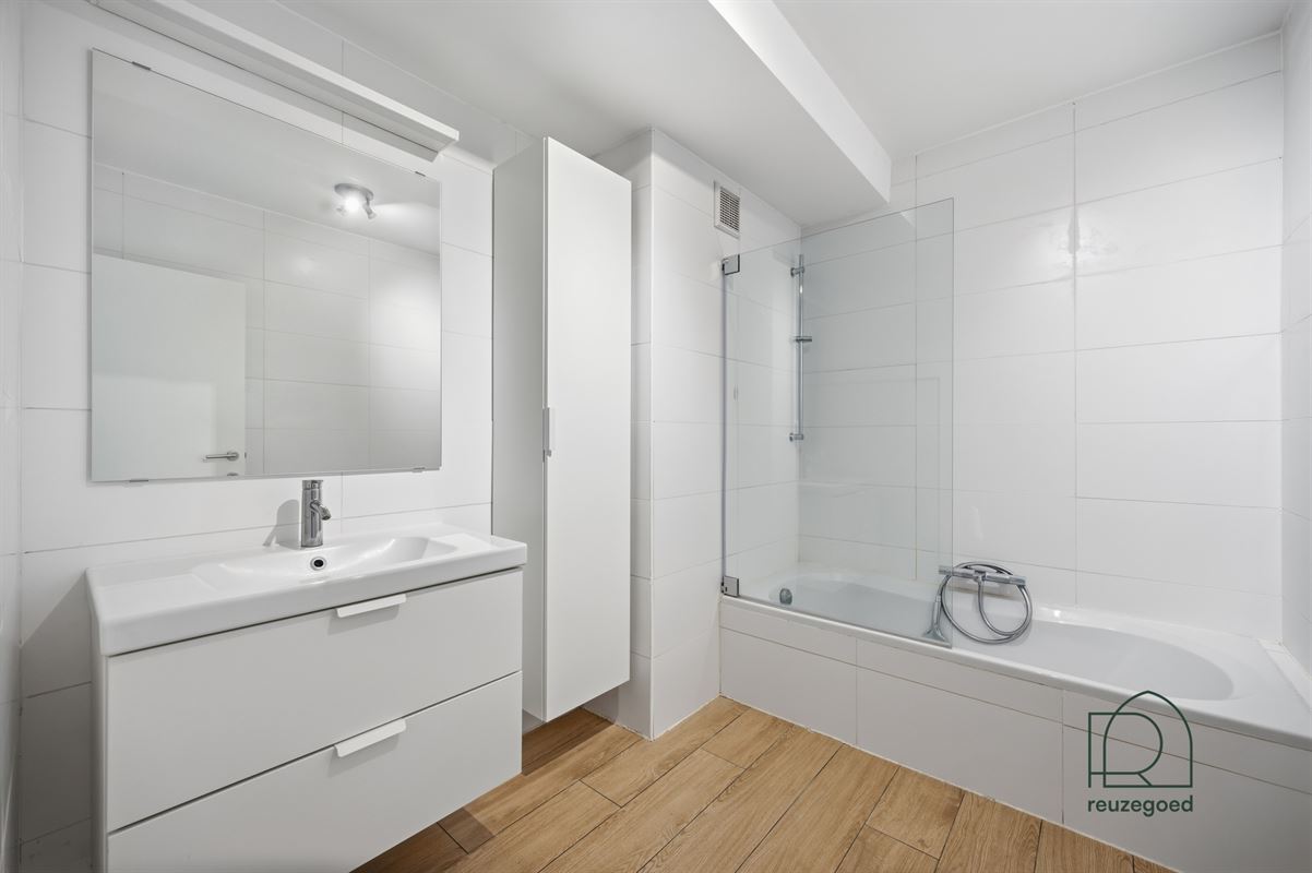 Opgefrist 2-slaapkamerappartement met garage in Kessel-Lo, vlakbij Leuven