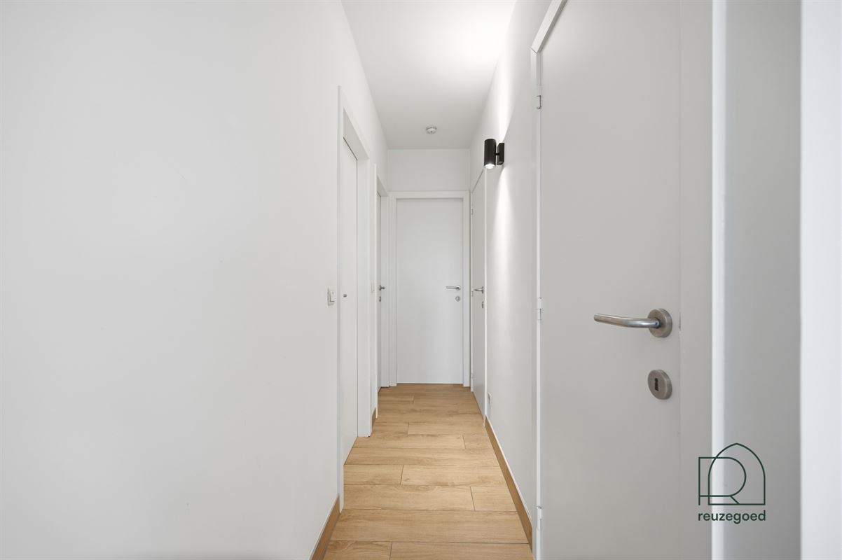 Opgefrist 2-slaapkamerappartement met garage in Kessel-Lo, vlakbij Leuven
