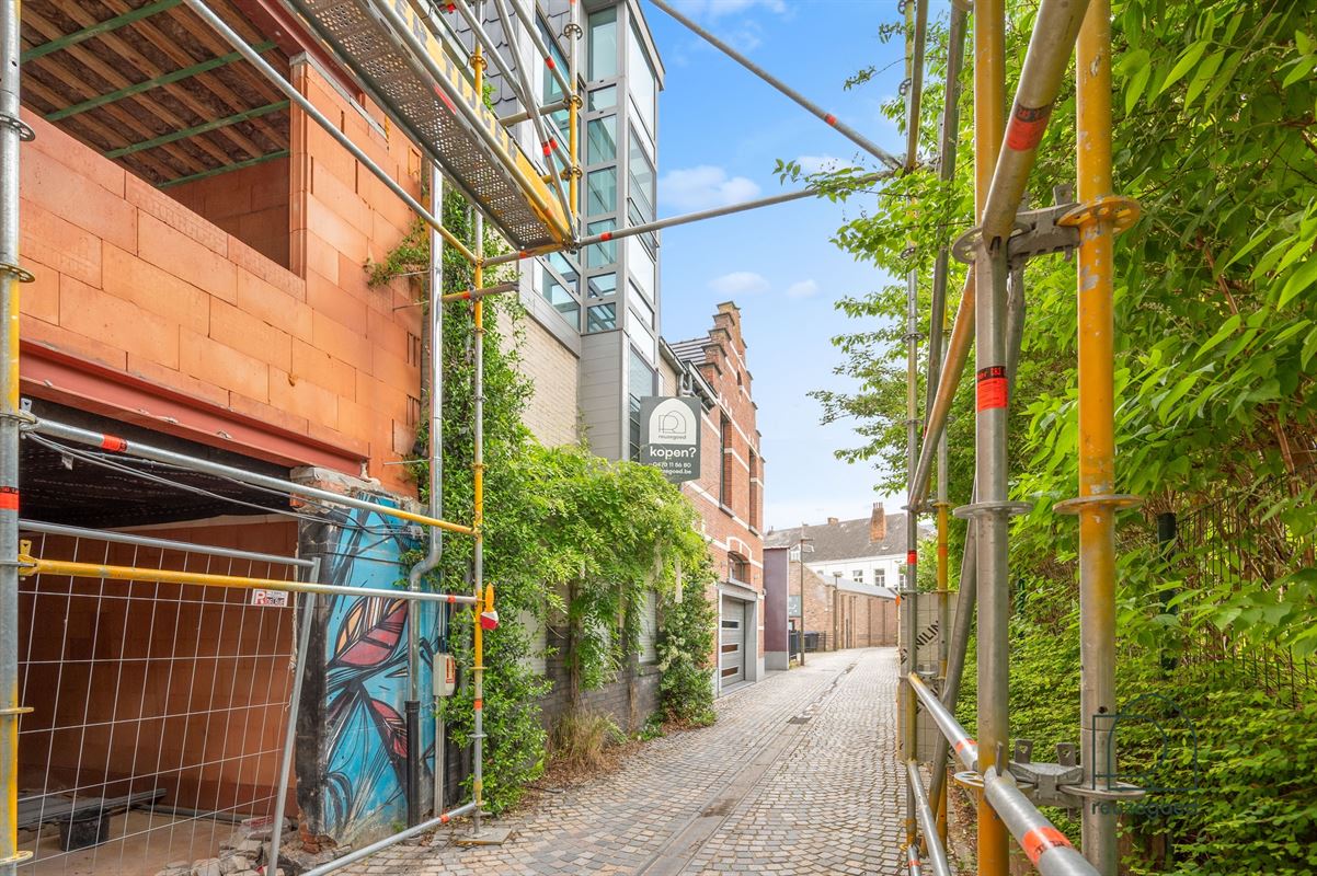 Parel van een triplex (2-3 slaapkamers) in hartje Mechelen!