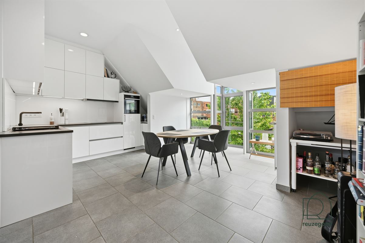 Parel van een triplex (2-3 slaapkamers) in hartje Mechelen!