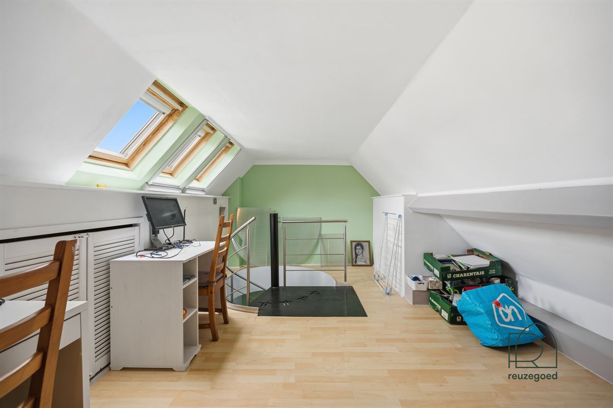 Parel van een triplex (2-3 slaapkamers) in hartje Mechelen!