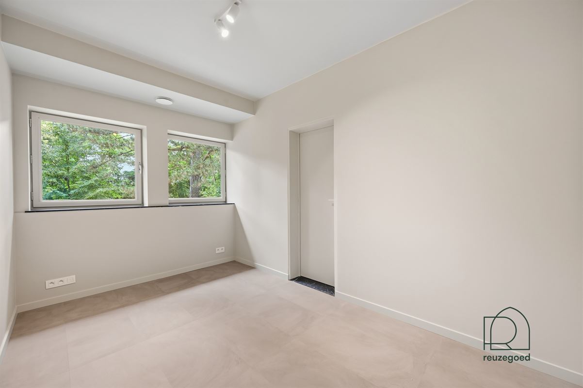 Exclusief gerenoveerd appartement in het groen van Bonheiden