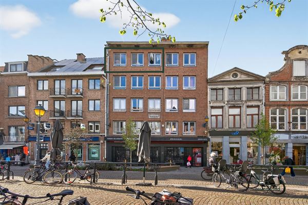 Ruim appartement met 2 slaapkamers op de IJzerenleen in Mechelen (140 m²)
