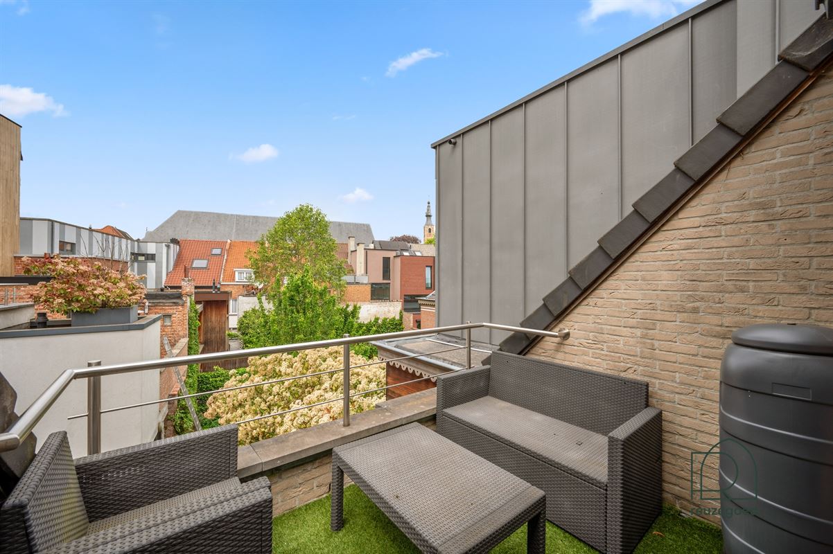 Parel van een triplex (2-3 slaapkamers) in hartje Mechelen!