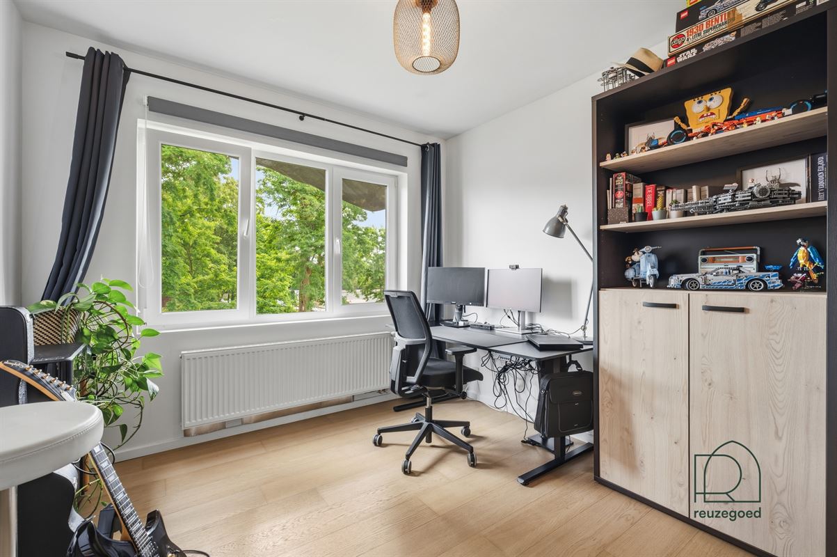 Leuk modern appartement met twee slaapkamers dichtbij centrum Mechelen