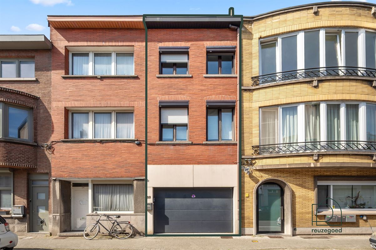 Instapklare stadswoning met garage en 3 slaapkamers op een toplocatie in Mechelen