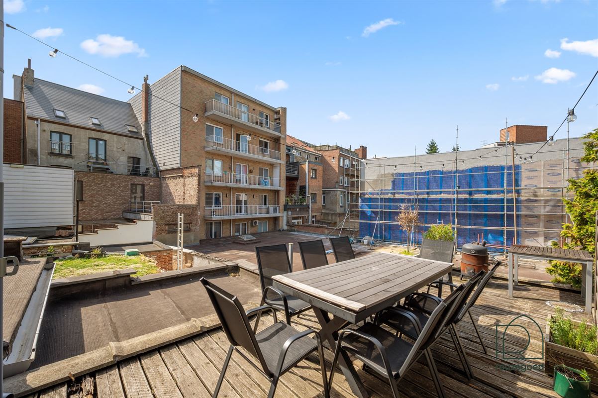 Instapklare stadswoning met garage en 3 slaapkamers op een toplocatie in Mechelen