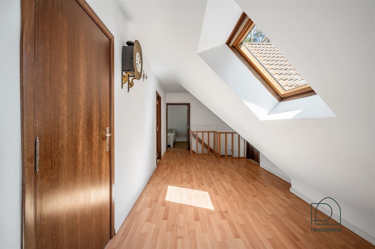 Woning met 4 slaapkamers in een groene villawijk in Bonheiden